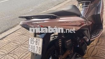 Honda Air Blade FI 2015 trắng 21187 km