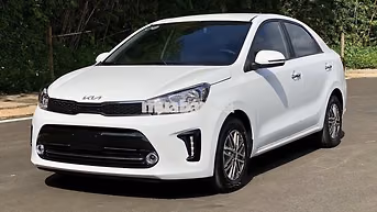 Kia Soluto 2022 số sàn màu trắng, bản Deluxe