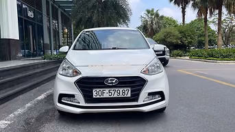Hyundai Grand i10 2018 Tự động Trắng 8 vạn km
