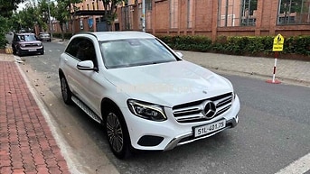 Mercedes-Benz GLC 250 4Matic 2019 Trắng 8 vạn km