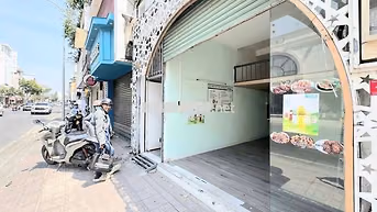 Mặt bằng đẹp kinh doanh  hồ văn huê 