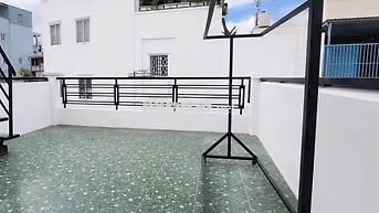 Cho thuê nhà CHDV - Lạc Long Quân Q11 - 16TRIEU - 6PN - 4 TẦNG