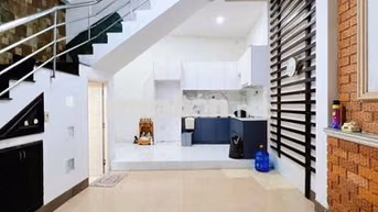 Cho thuê nhà mặt tiền Trần Hữu Trang Quận Phú Nhuận