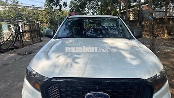 Ford Ranger XLS MT 2022 Trắng Số sàn