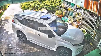Mitsubishi Pajero Sport 7 chỗ Tự động 2 cầu