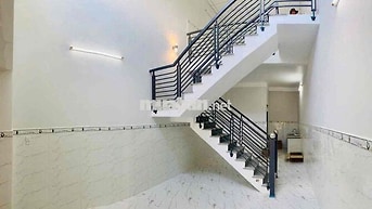 Cho thuê nhà nc mặt tiền đường Trần văn Giàu