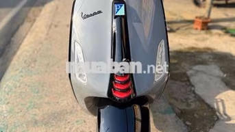 Piaggio Sprint iGet 125 ABS 2019 Xám