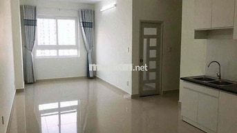 cho thuê lại 1 phòng trong căn hộ cuối tháng 9 dọn vào ở