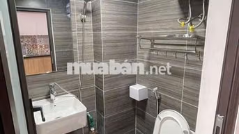 CCMN cao cấp 3.8tr TRUNG kính gác Lửng thang máy