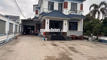 Chính chủ cần bán nhanh biệt thự gốc 2 mặt tiền