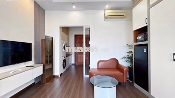 Cho Thuê Căn Hộ 1PN Ban Công Nhà Thang Máy Tại Ký Con, Quận 1
