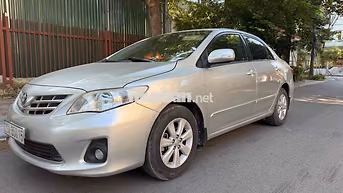 Toyota Corolla Altis 2011 Tự động Bạc