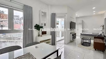Căn hộ 1PN Full Nội Thất, Gần Q1, Cầu Công Lý Di Chuyển Sân Bay Tiện