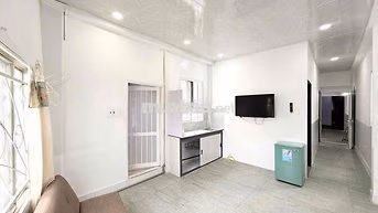 Giá Cực Tốt!! 2PN 50m2 Thang Máy_5ng4xe_Mặt Tiền Hai Bà Trưng Quận 1