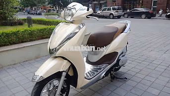 Honda Lead Kem 125 NGUYÊN BẢN XE NỮ ĐI BÁN