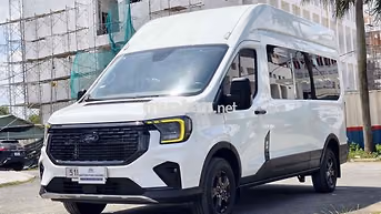Ford Transit Van 6 ,940Kg siêu lướt 3.795 km