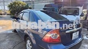 Ford Focus Sedan 2005 Xanh