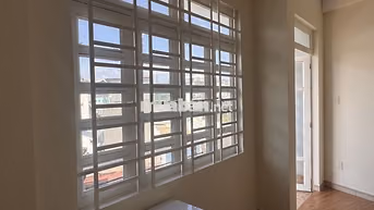 CHO THUÊ PHÒNG NGUYÊN MỘT LẦU (CÓ BAN CÔNG VÀ NHÀ VỆ SINH)