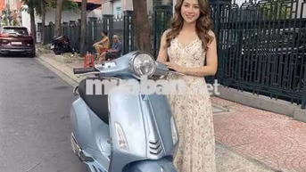 Piaggio Vespa Sprint Xanh