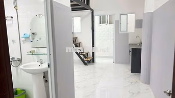 Phòng mới xây giá rẻ có nội thất 
