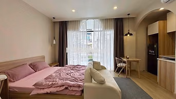 CHO THUÊ CĂN HỘ 1PN BAN CÔNG 55m2 GẦN ĐẠI HỌC HUFLIT, BÁCH KHOA