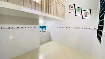 Cho thuê phòng gác cao qua đầu mới mặt tiền Nguyễn Kiệm giá 3,5triêu