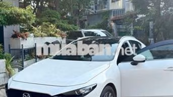 Mazda Mazda 3 Hatback 1.5G AT 2022 Trắng 40.000 km