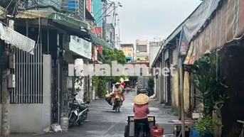 NHÀ 5 TẦNG - HẺM RỘNG RÃI THÔNG THOÁNG 