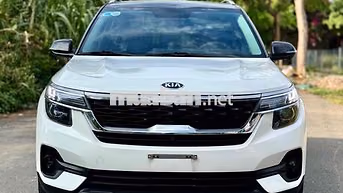 Seltos Luxury - xe gia đình ít đi - nhiều đồ chơi
