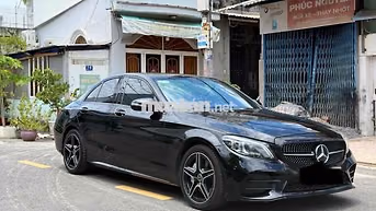 Mercedes-Benz C300 AMG 2019 MULTIBEAM LED Đen