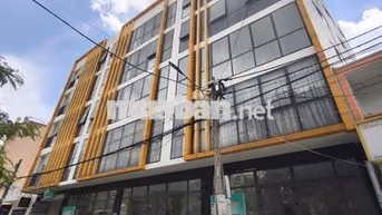 Cho thuê mặt bằng văn phòng full kính 150m²- chỉ 10 triệu/tháng