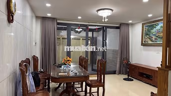 NHÀ BIỆT THỰ 5PN FULL NỘI THẤT KHU VEN SÔNG SÁT GIGAMALL THỦ ĐỨC