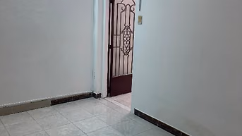 Nhà cho thuê tầng trệt, hẻm xi măng 3m Trương Quốc Dung, Phú Nhuận