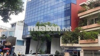 CHO THUÊ NHÀ NGAY NGUYỄN GIA TRÍ-DT:22x10m-3 Lầu-Giá: 110tr