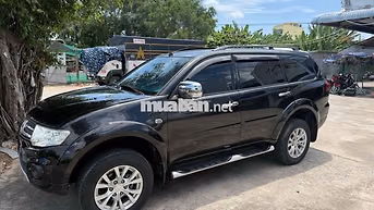 Mitsubishi Pajero Sport G 2016 Tự động Đen