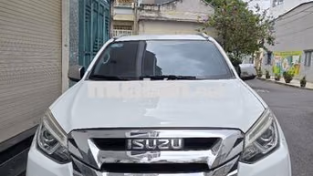 Isuzu Mu-X 2019 chính chủ mua mới