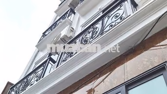 NHÀ PHỐ ĐỊNH CÔNG HẠ, 36M2, XÂY 7 TẦNG, THANG MÁY, NGÕ 3 GÁC, HƠN 8 TỶ