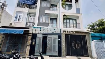 Cho Thuê Nhà Sạch Sẻ DT 250m2 1Trệt 3Lầu 4Pn 5Wc Hẻm Xe Tải Sân Thượng