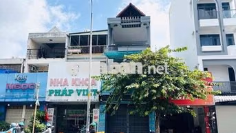 CHO THUÊ NHÀ MẶT BẰNG MẶT TIỀN PHAN VĂN TRỊ P10 GÒ VẤP GẦN CITYLAND