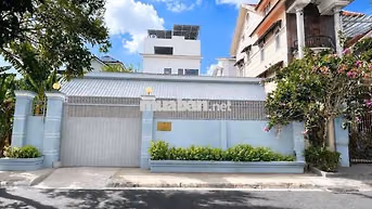 KHO XƯỞNG 12*18m CHO THUÊ kế VẠN PHÚC CITY, HXT RA VÔ