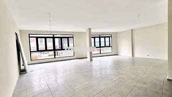CHO THUÊ MẶT BẰNG MẶT TIỀN 180M² – PHƯỜNG 2, ĐÀ LẠT | 40 TRIỆU/THÁNG
