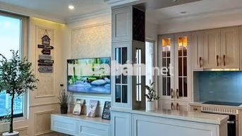 Bán căn hộ Central Garden, Quận 1, DT 80m2, 2PN, 2WC,