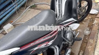 Yamaha Jupiter Đen trắng