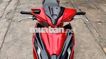 AB 125  Đỏ đen T11/2021 ngay chủ rất đẹp có góp