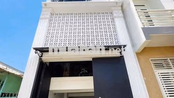Bán nhà đường Cô Bắc dt 50m2 dtsd 250m2 giâ 7ty5 Lh ***