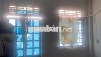 cần pasa gấp phòng có ban công siêu thoáng mát