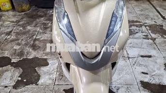 Honda LEAD 125 FI 2013 Vàng kem