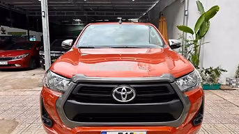Toyota Hilux 2021 AT 4x2 Dầu Cam