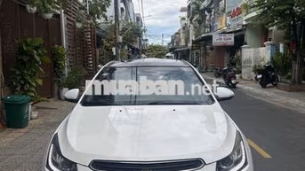 Chevrolet Cruze Trắng Cửa sổ trời