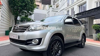 Toyota Fortuner 2.5G Số sàn 7 chỗ sản xuất 2016